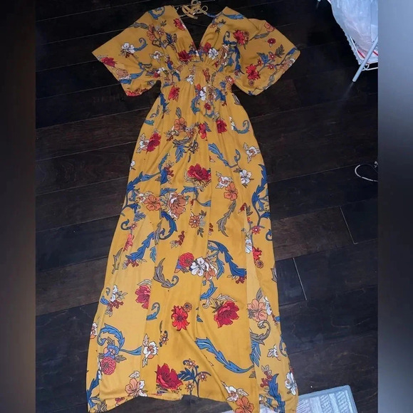 SHE + SKY  MULTI COLOR FALL FLORAL SMOCKED WAIST MAXI DRESS WIDE SLEEVES SIZE M - Picture 11 of 15